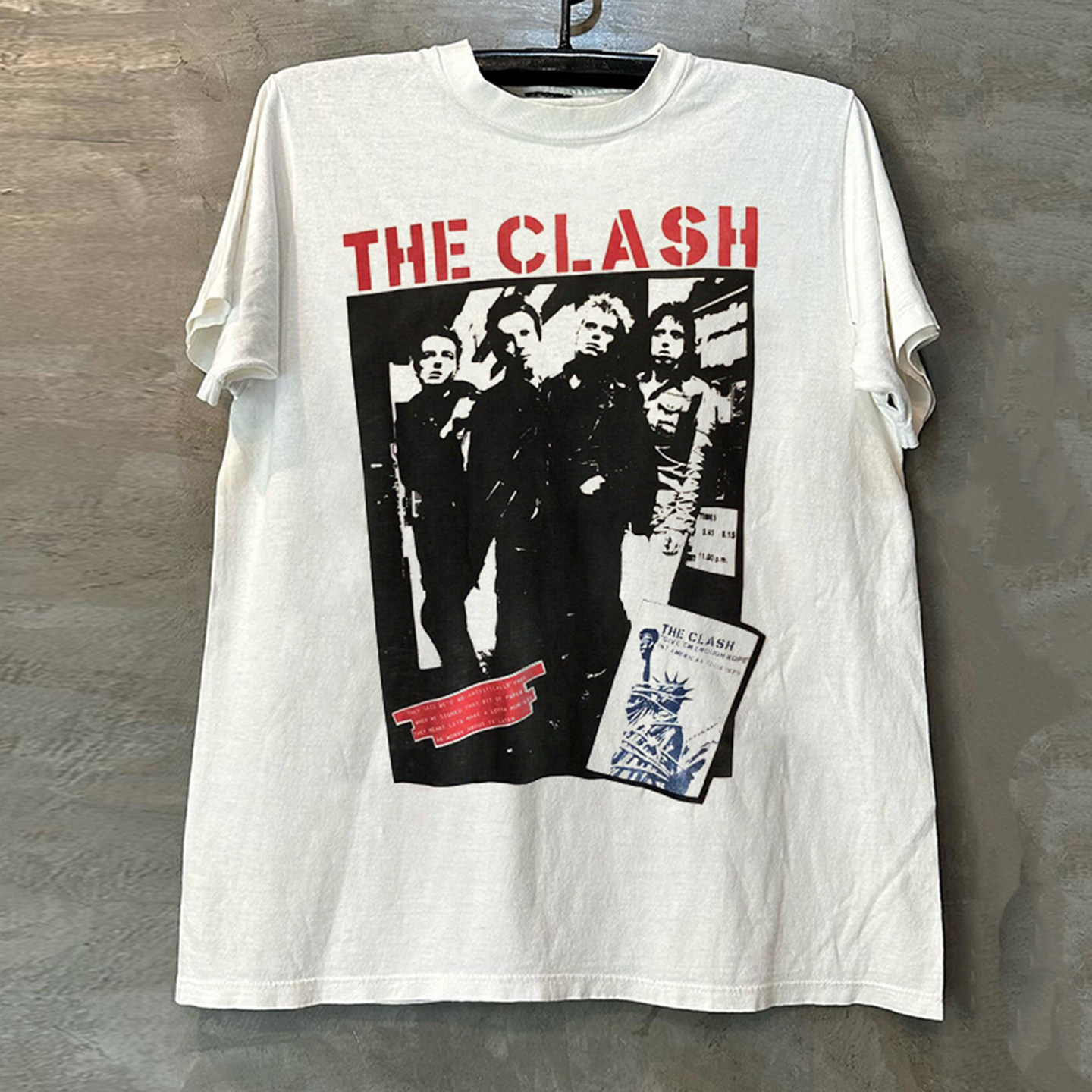 Kaus Summer The Clash London C - Summer Clothing London ulasan dan harga
